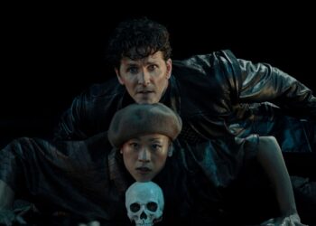 ‘The Tragedy of Hamlet, Prince of Denmark’ World Premiere, directed by Robert Lepage and 
choreographed by Guillaume Côté.