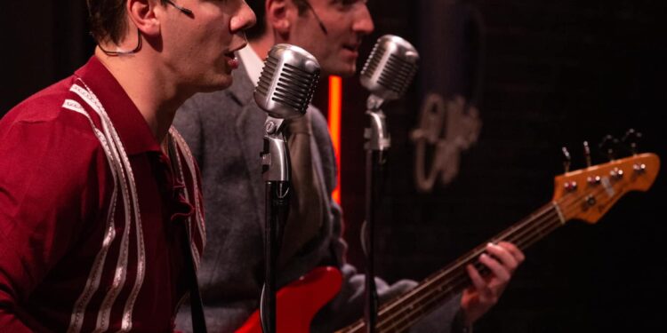 'Jersey Boys' The Story of Frankie Valli & The Four Seasons ‘Jersey Boys’ The Story of Frankie Valli & The Four Seasons