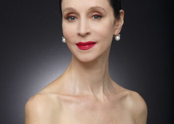 Jeannette Lajeunesse Zingg