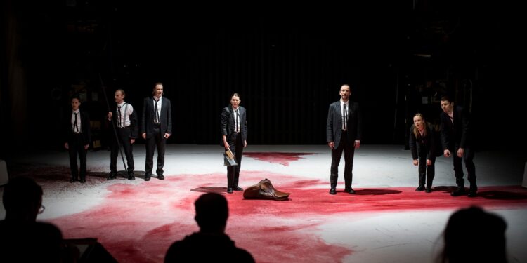 ‘Michael Kohlhaas’ presented by Gerhart Hauptmann Theatre