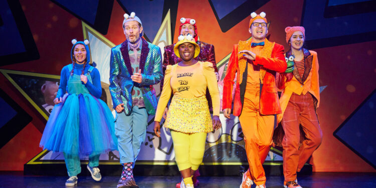 Cat Kid Comic Club – The Musical