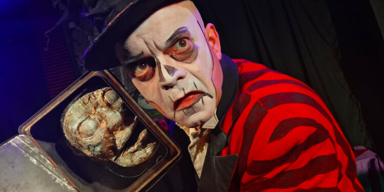 Doc Wuthergloom's Little Lib'ary of the Damned Doc Wuthergloom’s Little Lib’ary of the Damned