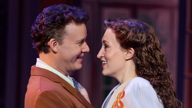 This ‘Sound of Music’ tour remains comforting and reassuring