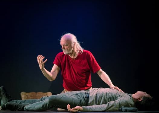 Extraordinary visuals and soundwork in PU SONGLING. Choreographed movement is brilliant