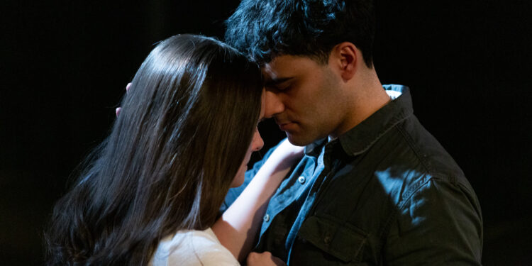 A riveting, bare-bones TROILUS AND CRESSIDA that’s fiery, passionate, daring and scrappy. A riveting, bare-bones TROILUS AND CRESSIDA that’s fiery, passionate, daring and scrappy.