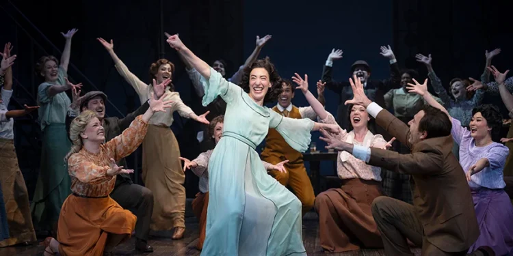 Sara Farb’s Fanny Brice in Shaw’s ‘Funny Girl’ grabs the role with both fists and makes it her own. Babs who? 