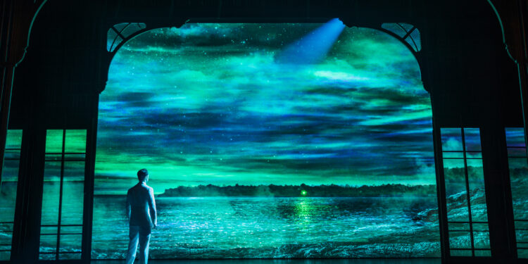 A dazzling Great Gatsby A dazzling Great Gatsby